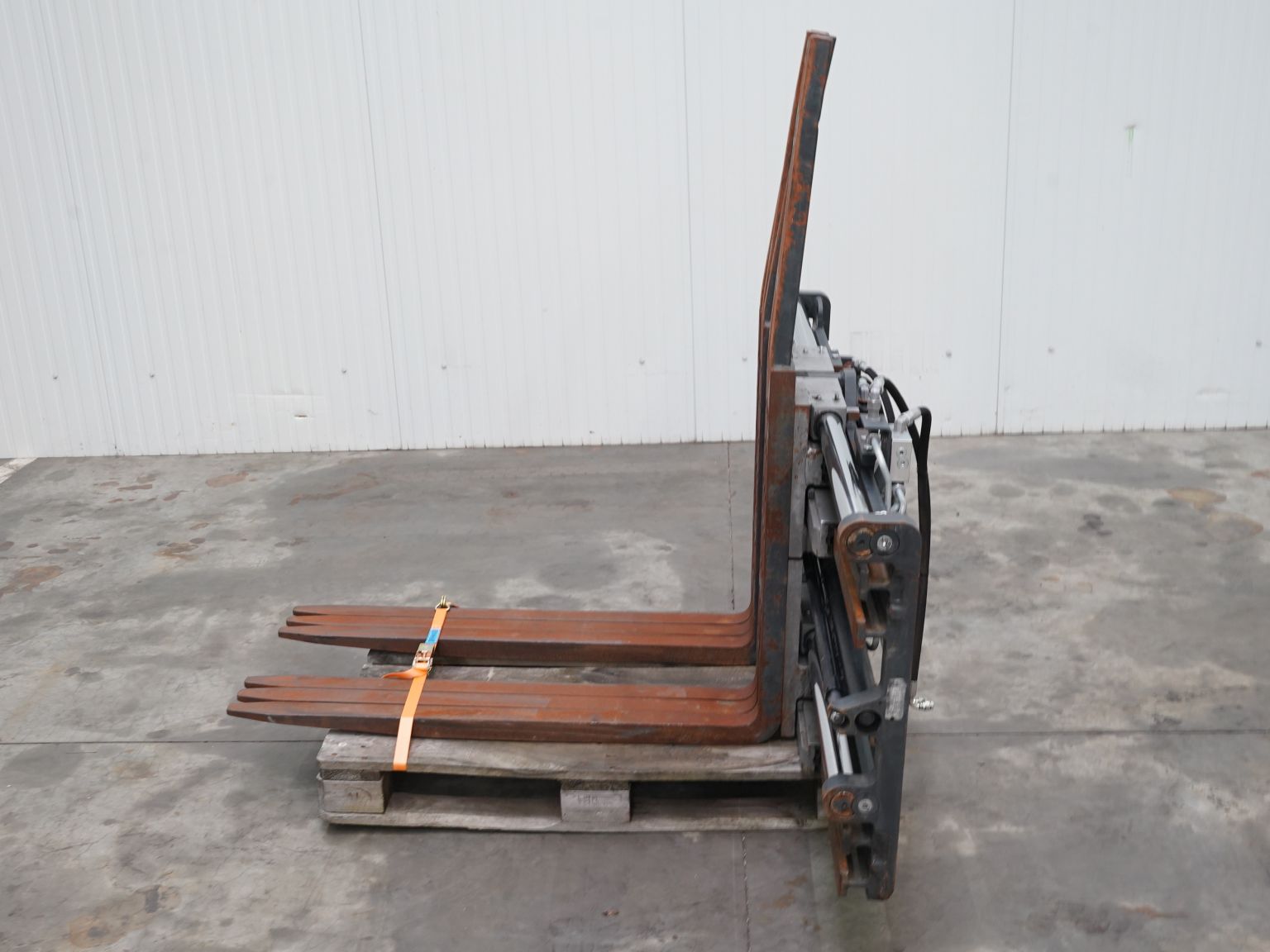 K1035_2